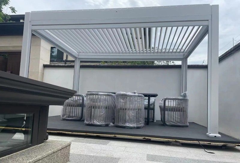 small wire plant stand (2)